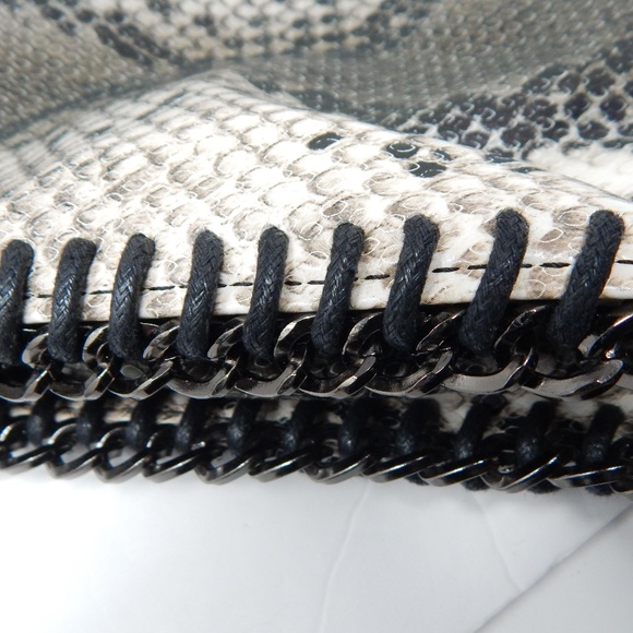 Python Chain Border Shoulder bag faux python NWT - Picture 4 of 8